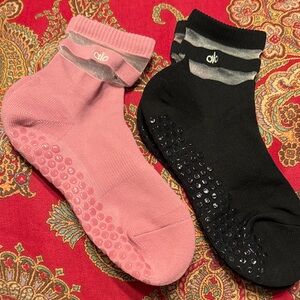 Set of two gripper socks, NWOT